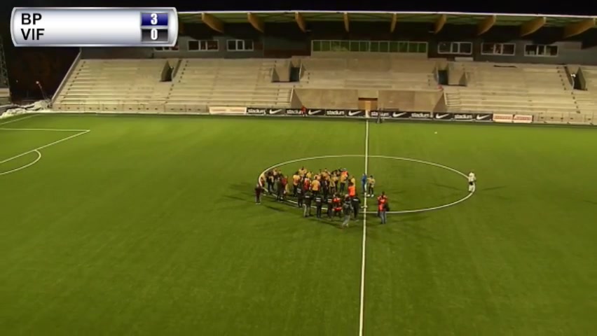 Målen och slutsignalen från BP-Vasalunds iF